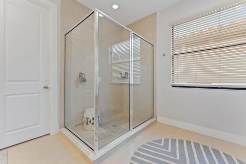 House in Palm Beach Gardens, Florida 5 bedrooms, 371.24 sq.m. № 2086782 - photo 28