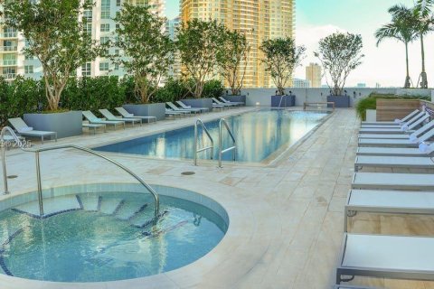 Copropriété à vendre à Miami, Floride: 2 chambres, 90.02 m2 № 1979456 - photo 16