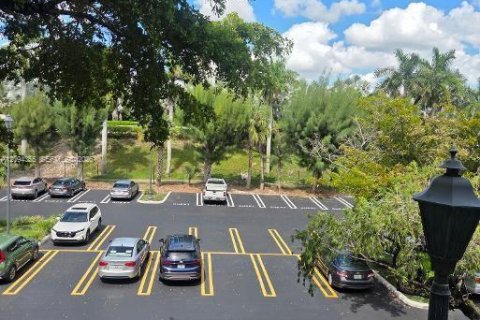 Copropriété à louer à Miami, Floride: 2 chambres, 84.73 m2 № 2390061 - photo 12