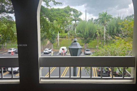 Copropriété à louer à Miami, Floride: 2 chambres, 84.73 m2 № 2390061 - photo 7