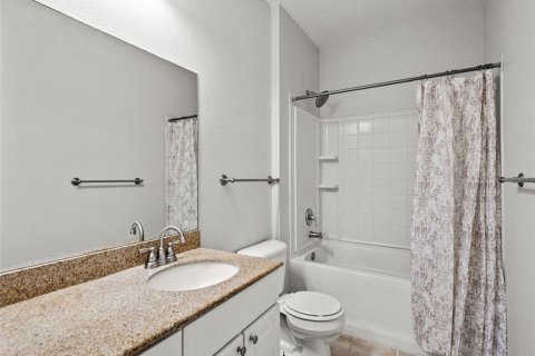 Copropriété à vendre à Winter Garden, Floride: 3 chambres, 124.49 m2 № 2355139 - photo 15