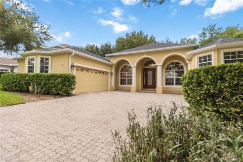 Villa ou maison à louer à Apopka, Floride: 4 chambres, 260.78 m2 № 2387399 - photo 2