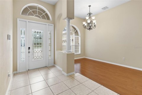 Villa ou maison à louer à Apopka, Floride: 4 chambres, 260.78 m2 № 2387399 - photo 3