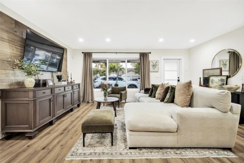 Casa en venta en Coral Springs, Florida, 3 dormitorios, 140.47 m2 № 1999448 - foto 15