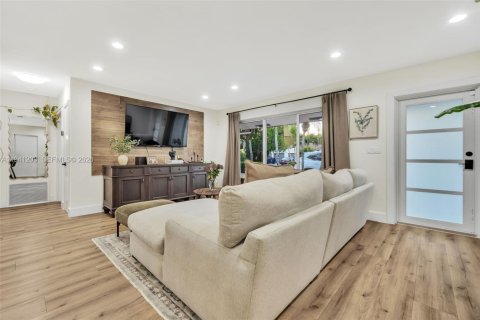 Casa en venta en Coral Springs, Florida, 3 dormitorios, 140.47 m2 № 1999448 - foto 16