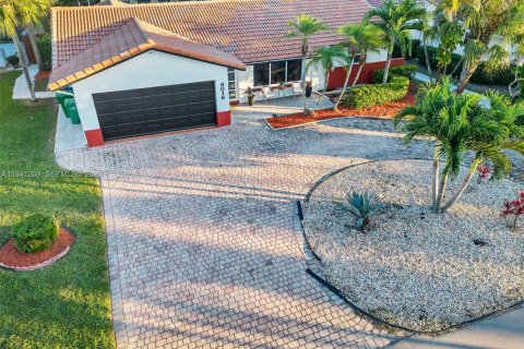 Casa en venta en Coral Springs, Florida, 3 dormitorios, 140.47 m2 № 1999448 - foto 3