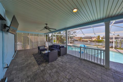 Casa en venta en Apollo Beach, Florida, 4 dormitorios, 157.93 m2 № 1352478 - foto 25