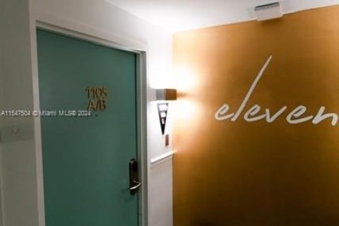 Copropriété à vendre à Sunny Isles Beach, Floride: 2 chambres, 84.36 m2 № 2046419 - photo 30