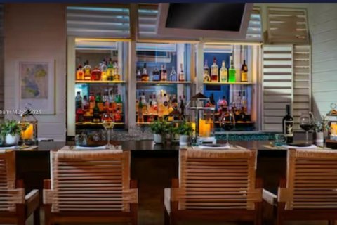 Copropriété à vendre à Sunny Isles Beach, Floride: 2 chambres, 84.36 m2 № 2046419 - photo 17