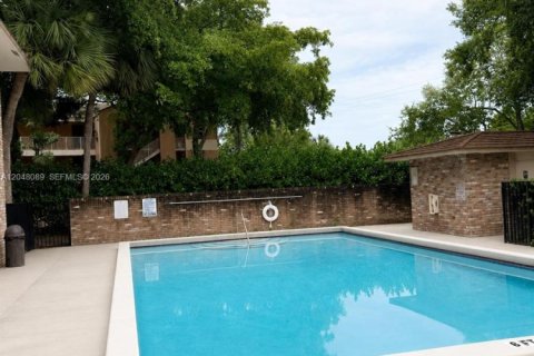 Copropriété à louer à Coral Springs, Floride: 3 chambres, 98.48 m2 № 2192475 - photo 18