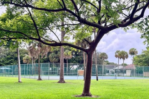 Copropriété à louer à Coral Springs, Floride: 3 chambres, 98.48 m2 № 2192475 - photo 21