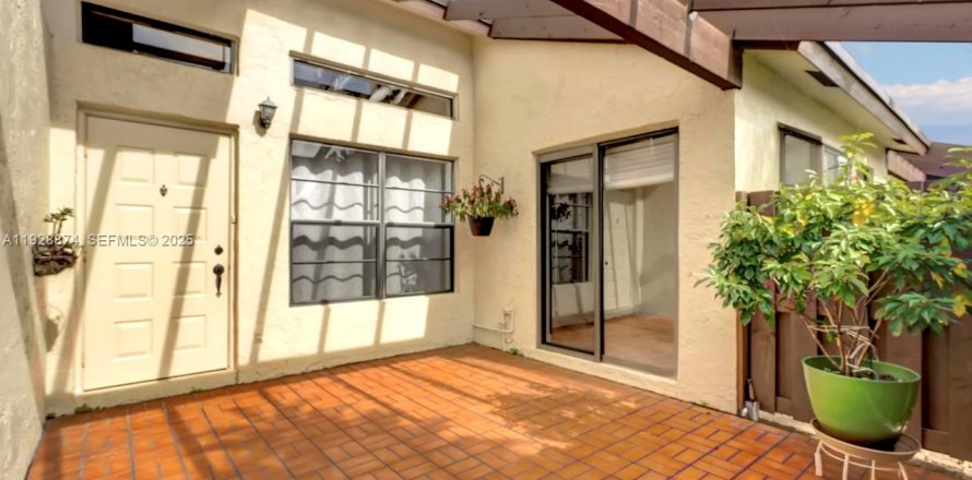 Condo à Delray Beach, Floride, 1 chambre № 1988732