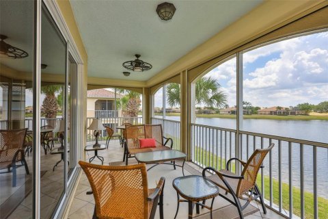 Condominio en venta en Sun City Center, Florida, 3 dormitorios, 230.58 m2 № 2215659 - foto 16