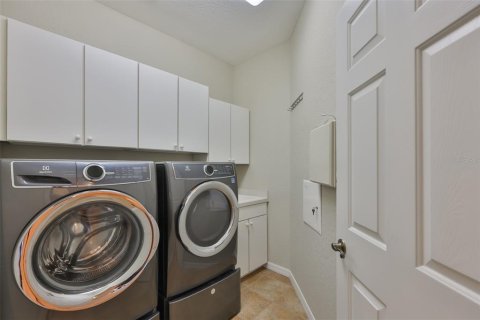 Condominio en venta en Sun City Center, Florida, 3 dormitorios, 230.58 m2 № 2215659 - foto 28