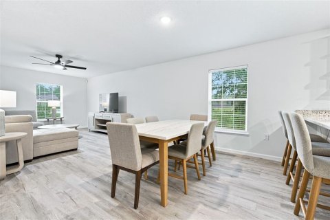 Villa ou maison à vendre à Weeki Wachee, Floride: 3 chambres, 131.55 m2 № 2410423 - photo 27