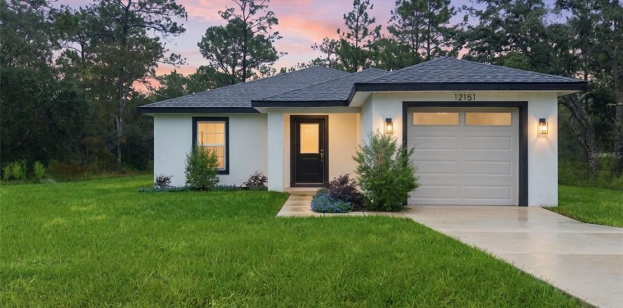 Villa ou maison à Weeki Wachee, Floride 3 chambres, 131.55 m2 № 2410423