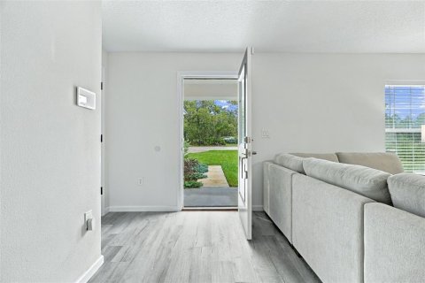Villa ou maison à vendre à Weeki Wachee, Floride: 3 chambres, 131.55 m2 № 2410423 - photo 7