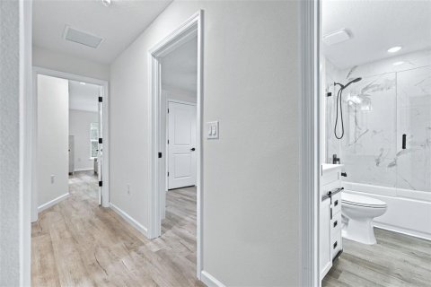 Villa ou maison à vendre à Weeki Wachee, Floride: 3 chambres, 131.55 m2 № 2410423 - photo 30