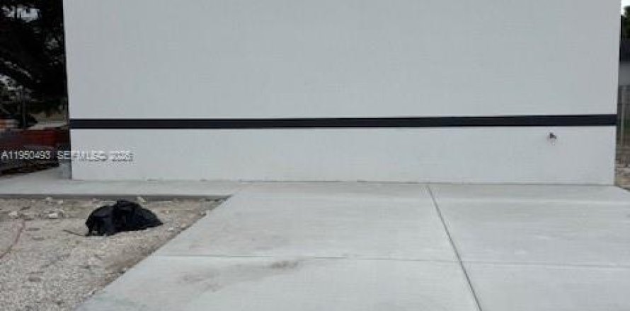 Casa en Homestead, Florida 3 dormitorios, 178.37 m2 № 2020386