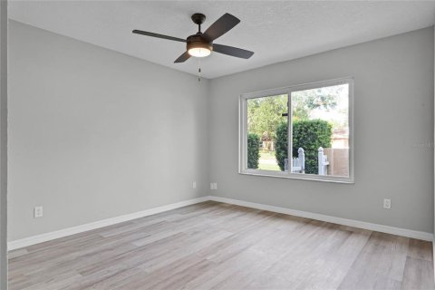 Touwnhouse à louer à Orlando, Floride: 3 chambres, 127.93 m2 № 2389005 - photo 10