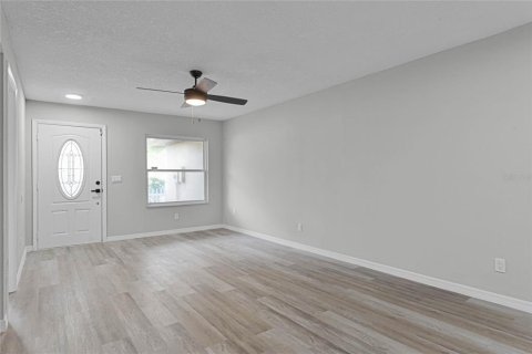 Touwnhouse à louer à Orlando, Floride: 3 chambres, 127.93 m2 № 2389005 - photo 2