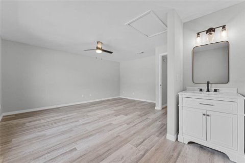 Touwnhouse à louer à Orlando, Floride: 3 chambres, 127.93 m2 № 2389005 - photo 11