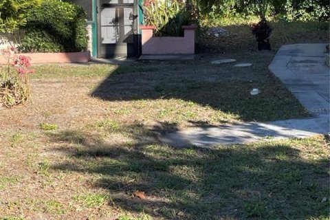 Apartamento en alquiler en Clearwater, Florida, 2 dormitorios, 69.68 m2 № 1822708 - foto 1