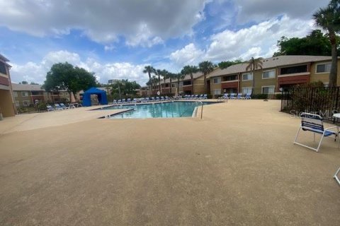 Condominio en venta en Casselberry, Florida, 2 dormitorios, 104.61 m2 № 2147693 - foto 22