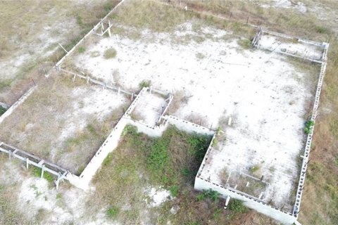 Commercial property in Cape Coral, Florida № 2252384 - photo 3