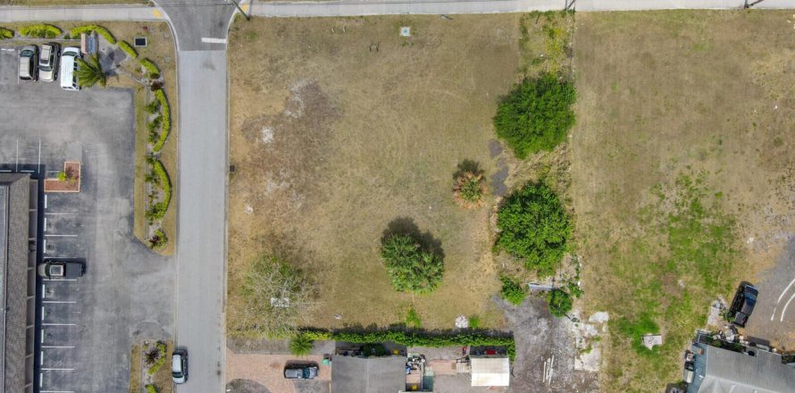 Land in Lake Worth, Florida № 876384