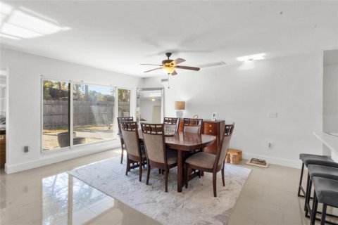 Villa ou maison à vendre à Sarasota, Floride: 3 chambres, 185.8 m2 № 2142631 - photo 26