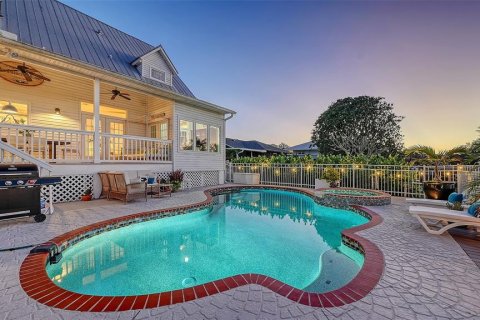 Villa ou maison à vendre à Palmetto, Floride: 4 chambres, 392.6 m2 № 2211481 - photo 16