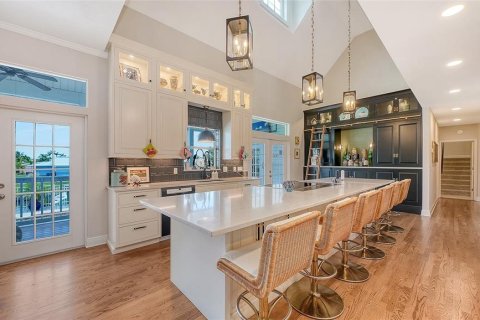 Villa ou maison à vendre à Palmetto, Floride: 4 chambres, 392.6 m2 № 2211481 - photo 22