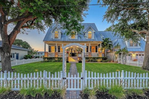 Villa ou maison à vendre à Palmetto, Floride: 4 chambres, 392.6 m2 № 2211481 - photo 4