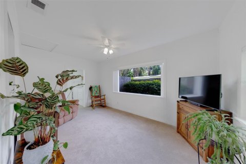 Villa ou maison à vendre à Clearwater, Floride: 2 chambres, 96.15 m2 № 2290728 - photo 10