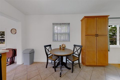 Villa ou maison à vendre à Clearwater, Floride: 2 chambres, 96.15 m2 № 2290728 - photo 9