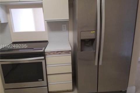 Condominio en venta en Aventura, Florida, 1 dormitorio, 85.28 m2 № 1979455 - foto 5