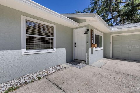 House in Homosassa, Florida 3 bedrooms, 122.82 sq.m. № 1721126 - photo 30