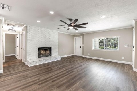 House in Homosassa, Florida 3 bedrooms, 122.82 sq.m. № 1721126 - photo 9