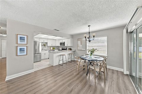 Villa ou maison à vendre à Lakeland, Floride: 3 chambres, 112.6 m2 № 2427101 - photo 6