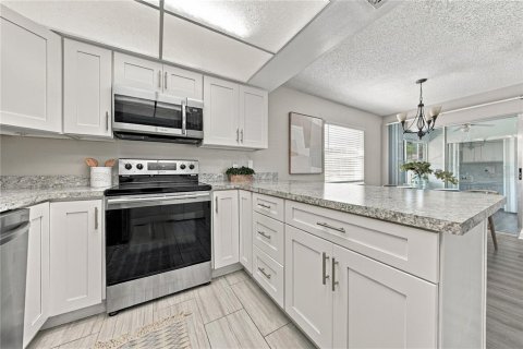 Villa ou maison à vendre à Lakeland, Floride: 3 chambres, 112.6 m2 № 2427101 - photo 13