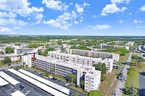 Condominio en venta en Saint Petersburg, Florida, 1 dormitorio, 106.84 m2 № 2098691 - foto 27