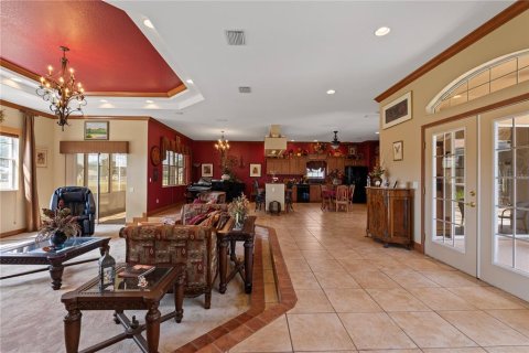 House in Wildwood, Florida 3 bedrooms, 266.72 sq.m. № 1678016 - photo 17
