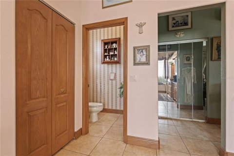House in Wildwood, Florida 3 bedrooms, 266.72 sq.m. № 1678016 - photo 27