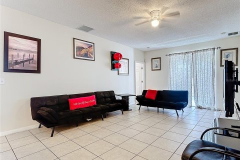 Villa ou maison à louer à Davenport, Floride: 5 chambres, 173.08 m2 № 2100999 - photo 18