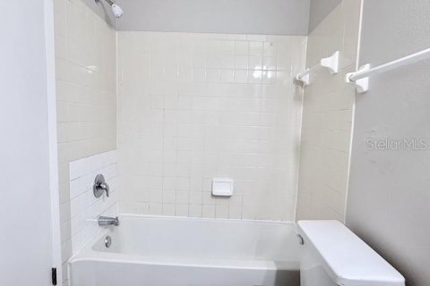 Copropriété à louer à Kissimmee, Floride: 2 chambres, 104.98 m2 № 2437355 - photo 18