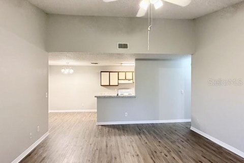 Copropriété à louer à Kissimmee, Floride: 2 chambres, 104.98 m2 № 2437355 - photo 7