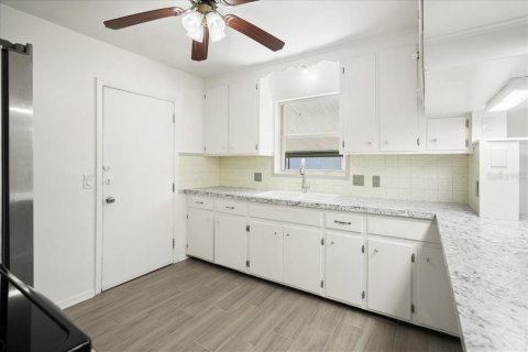 Villa ou maison à vendre à Jacksonville, Floride: 3 chambres, 114.46 m2 № 2312339 - photo 19