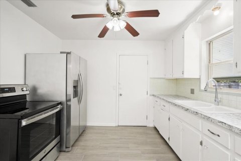 Villa ou maison à vendre à Jacksonville, Floride: 3 chambres, 114.46 m2 № 2312339 - photo 17