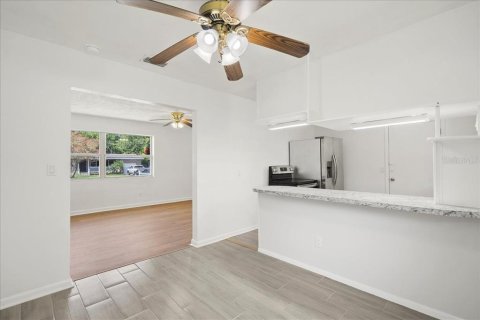 Villa ou maison à vendre à Jacksonville, Floride: 3 chambres, 114.46 m2 № 2312339 - photo 12